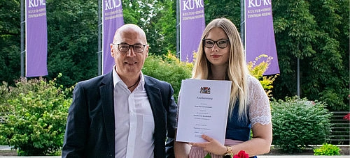 Staatspreis für Azubine der CSA Rosenheim