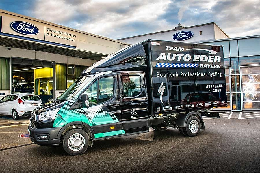 AEKO Transit Center 2.0