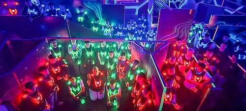 Azubis der Auto Eder Gruppe beim Lasertag