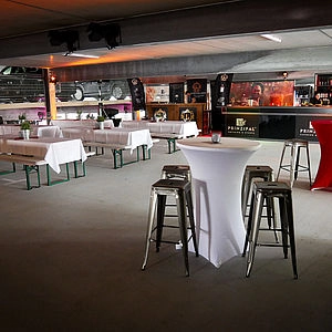 Ansicht auf die Bar von Prinzipal