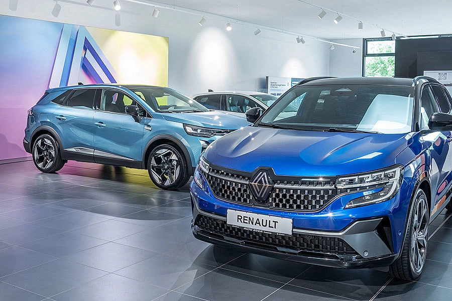 Renault im Showroom von Auto Eder Traunstein