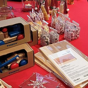 Weihnachtsmarkt bei Auto Eder Kolbermoor