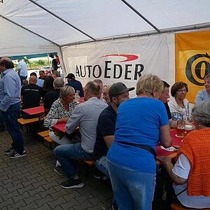 Gäste Reifenparty