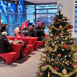 Weihnachtsmarkt bei Auto Eder Kolbermoor