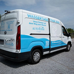 Maxus-Transporter von den Wassertagen