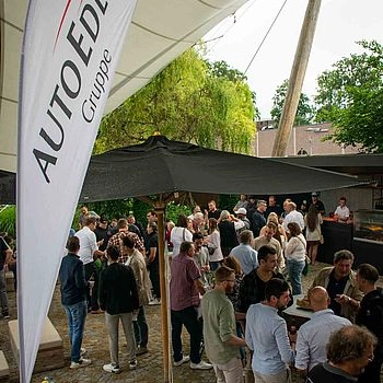 Gesamtansicht der Mitarbeiter.