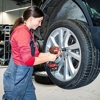 Premium Cars Rosenheim, Hanna